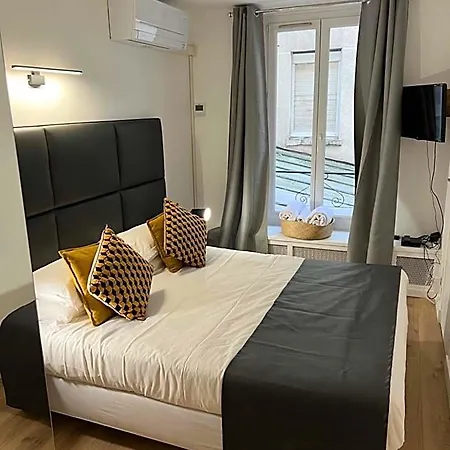 Aparthotel Notre Dame - Stylish *