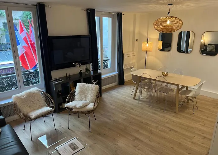 Notre Dame - Stylish *